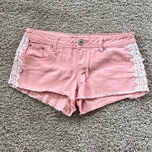 Bongo peach shorts